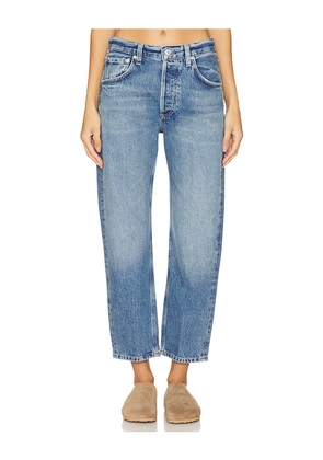 Citizens of Humanity Winslow Cropped Boyfriend Jeans in Blue. Size 24. Also in 23, 25, 26, 27, 28, 29, 31, 32, 33.