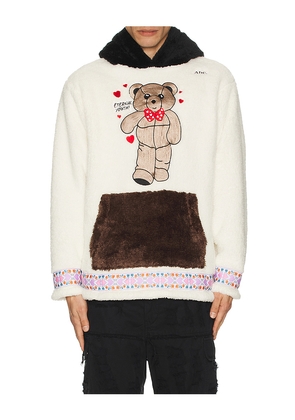 Advisory Board Crystals Bear Patch Boa Fleece Pullover Hoodie in White. Size S. Also in L, XL/1X.