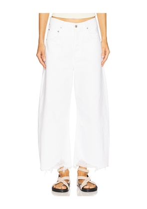 Citizens of Humanity Ayla Undone Hem Crop Jeans in White. Size 30. Also in 31, 32, 33.