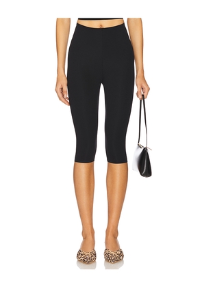 Commando Neoprene Capri Legging in Black. Size M. Also in L, S, XL, XS.