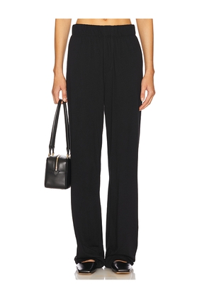 Eterne Lounge Pant in Black. Size M. Also in S, XS.