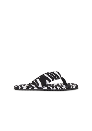 THE ATTICO Indie Flat Thong Sandal in White,Black. Size 36.5. Also in 36, 37.