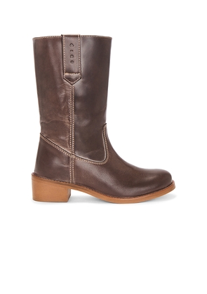 Dico Copenhagen Julia Gaucho Boot in Brown Escovado in Brown. Size 37. Also in 36, 39, 41.
