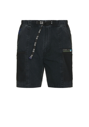 Deva States Hike Cargo Shorts in Black. Size S. Also in L.