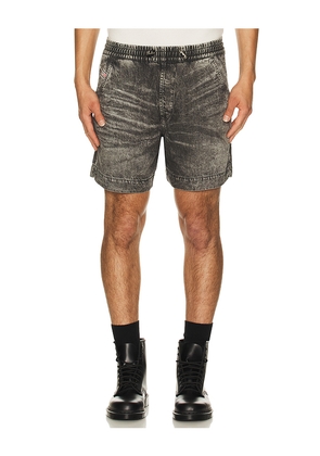Diesel D-Tenni Short in Grey. Size 30. Also in 29, 32, 33, 34, 36.