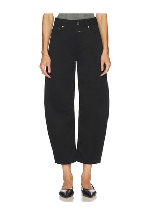 CLOSED Jazzie Horseshoe Jeans in Black. Size 25. Also in 23, 26, 27, 29, 30, 32, 33, 34.