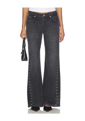 AG Jeans Adria Low Rise Wide Jeans in Charcoal. Size 25. Also in 26, 27, 28, 29, 30, 31, 32, 33.