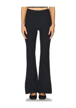 Beyond Yoga Spacedye Midrise Bootcut Pant in Black. Size S. Also in XL, XS.