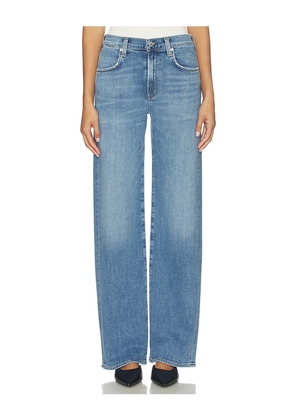 Citizens of Humanity Annina Straight Leg Jeans in Blue. Size 24. Also in 23, 25, 26, 27, 28, 29, 30, 31, 32, 33, 34.