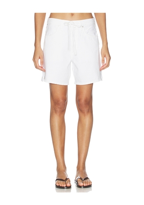 Citizens of Humanity Brynn Short in White. Size 24. Also in 23, 25, 26, 27, 28, 29, 30, 31, 32, 33, 34.