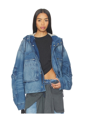 Alexander Wang Cropped Cargo Jacket in Blue. Size M. Also in S.