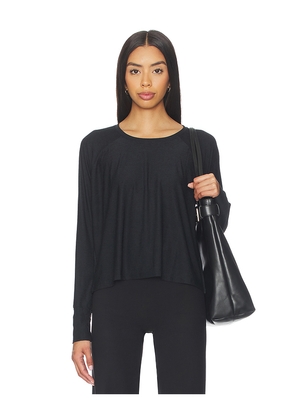 Beyond Yoga Featherweight Daydreamer Pullover in Black. Size M. Also in S, XS, L, XL.
