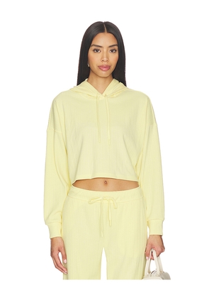 Beyond Yoga Breathe Easy Ribbed Cropped Hoodie in Yellow. Size M. Also in S, XS, L, XL.