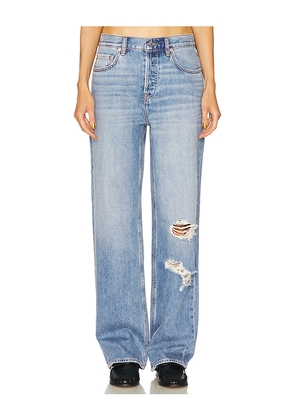 GRLFRND Bella Low Rise Boyfriend in Denim-Light. Size 25. Also in 26, 24, 27, 28, 29, 30.