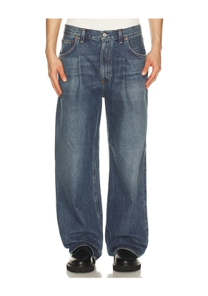 AGOLDE Benton Pleat Jean in Blue. Size 30. Also in 31, 32, 33, 34.