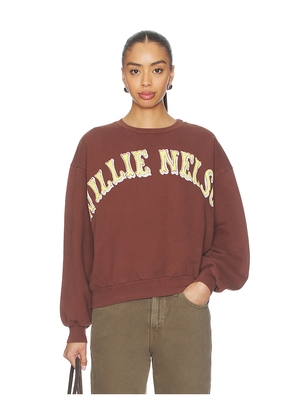 DAYDREAMER Willie Nelson in Austin Oversized Crew Sweatshirt in Brown. Size S/M. Also in L/XL.