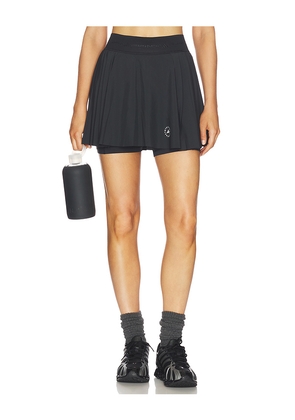 adidas by Stella McCartney True Purpose Training Pleated Skort in Black. Size M. Also in L, S, XL, XS.