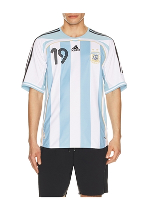 adidas Originals AFA Argentina Home 2006 Messi 19 World Cup Jersey in Baby Blue. Size L. Also in S, M, XL/1X.