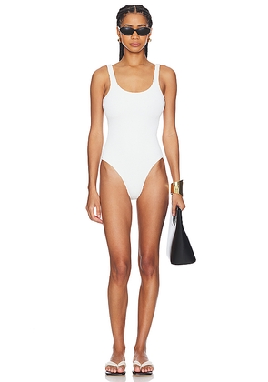 Good American Always Fits Tanks Bodysuit in White. Size 4XL/5XL. Also in 2XL/3XL.