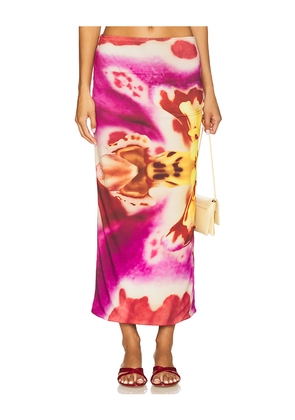 Feners Tu x Mi Skirt in Fuchsia. Size M. Also in S, L.