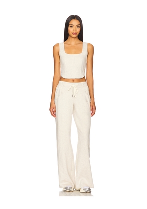 Free People x FP Movement For The Win Set in Light Grey. Size M. Also in L, XL.