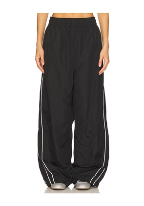Jaded London Micro Fibre Xl Jogger Pant in Black. Size M. Also in XS, S, L, XL.