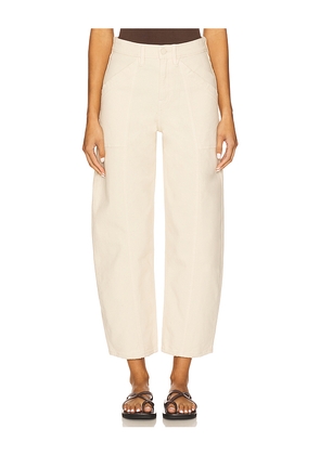 Good American Canvas Cropped Barrel Pants in Beige. Size 00. Also in 0, 2, 4, 6, 8, 10, 12, 16, 18, 20, 22, 24.