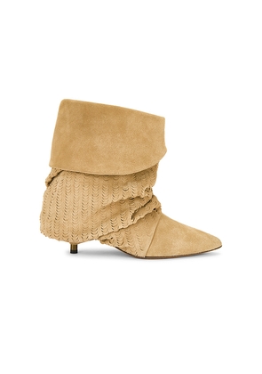 Isabel Marant Edrik Boot in Beige. Size 37. Also in 40, 39, 41.