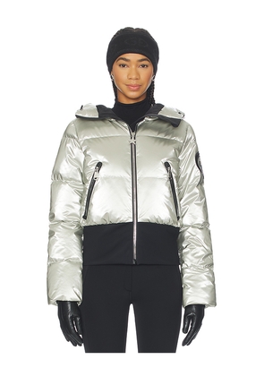 Goldbergh Bombardino Ski Jacket in Metallic Silver. Size 34. Also in 40.