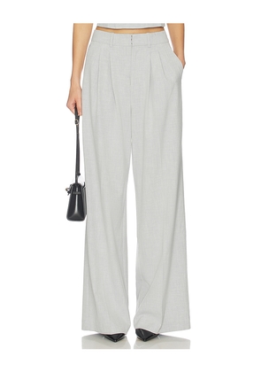 Good American Essential Suiting Trousers in Light Grey. Size 12. Also in 2, 4, 8, 14, 22.