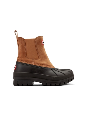 Hunter Sutton Boot in Brown. Size 6. Also in 7, 8, 9, 10.