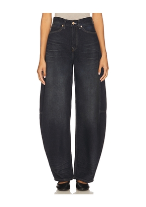 Free People x REVOLVE Bodie Arc Jean in Blue. Size 25. Also in 24, 26, 27, 28, 29, 30, 31.