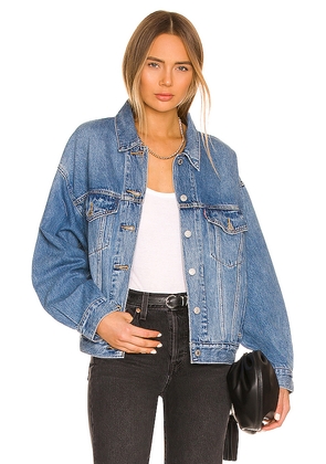 LEVI'S 90s Trucker in Denim-Medium. Size L. Also in M, S, XL, XS.