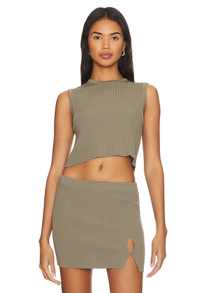 L'Academie Idola Rib Top in Olive. Size XL. Also in L.