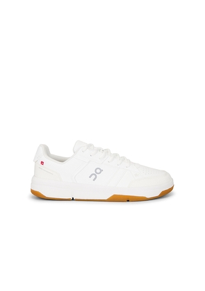 On The Roger Clubhouse in White. Size 11. Also in 12, 13, 7, 7.5, 8.5.