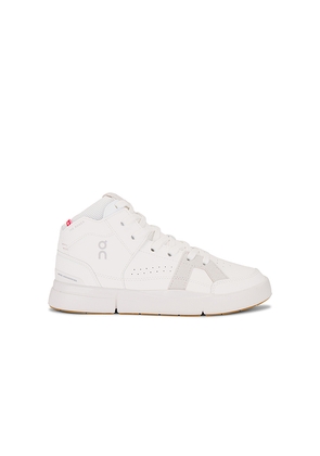 On The Roger Clubhouse Mid Sneaker in White. Size 5.5. Also in 10.