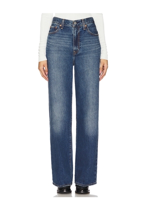 LEVI'S Ribcage Wide Leg Jeans in Blue. Size 24. Also in 25, 26, 27, 29.