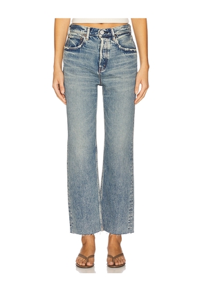 Moussy Vintage Plainedge Wide Straight in Blue. Size 28. Also in 24, 29, 30, 31.