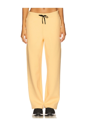 On Focus Tech Sweatpants in Lemon. Size XL. Also in XS, M.