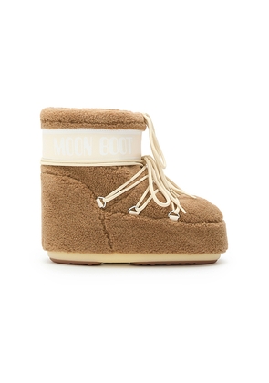 MOON BOOT Kids Icon Fleece Low Boot in Brown. Size 36-38. Also in 33-35.
