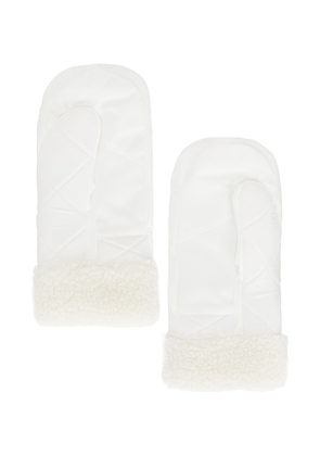 Mackage Jazmina Gloves in White. Size XS/S. Also in M/L.