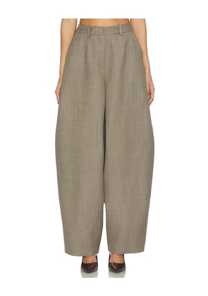 Magda Butrym Pants in Beige. Size 36. Also in 34, 38.