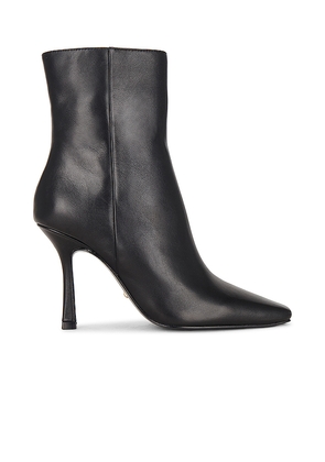 RAYE Path Boot in Black. Size 6.5. Also in 10, 7, 7.5, 8, 8.5, 9, 9.5.