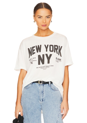 The Laundry Room Welcome To New York Oversized Tee in White. Size S. Also in M.