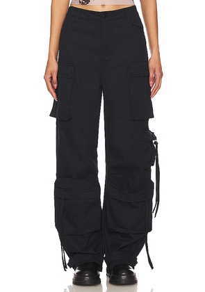 Steve Madden Duo Cargo Pant in Black. Size S. Also in XL.