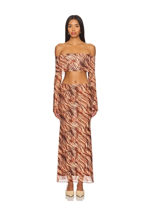 superdown Viv Skirt Set in Brown. Size M. Also in L.