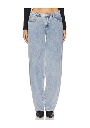 superdown Roxanna Horseshoe Jeans in Denim-Light. Size XL. Also in L.