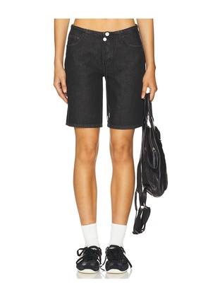 Still Here Cool Shorts in Black. Size 30. Also in 29.