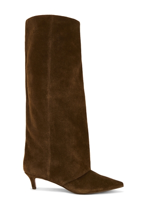Steve Madden Luca Boot in Brown. Size 5.5. Also in 10, 6, 6.5, 7, 7.5, 8, 8.5, 9, 9.5.
