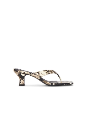 SENSO Poesie Sandal in Cream. Size 37. Also in 38, 39.